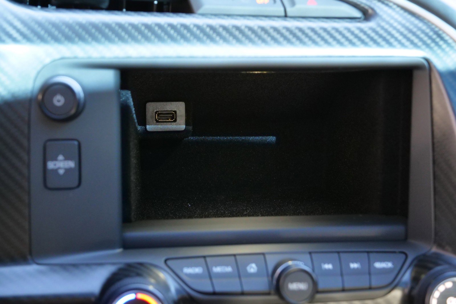 Used 2016 Chevrolet Corvette Z06 w/ 3LZ Preferred Equipment Group image 15