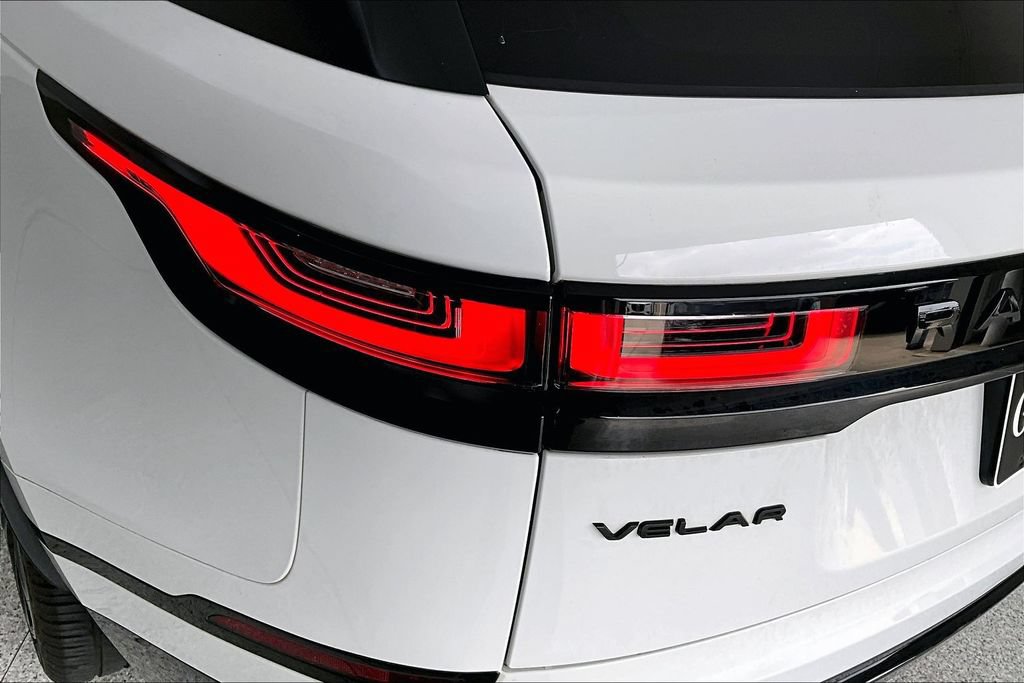 Used 2022 Land Rover Range Rover Velar R-Dynamic S AWD/4WD image 40