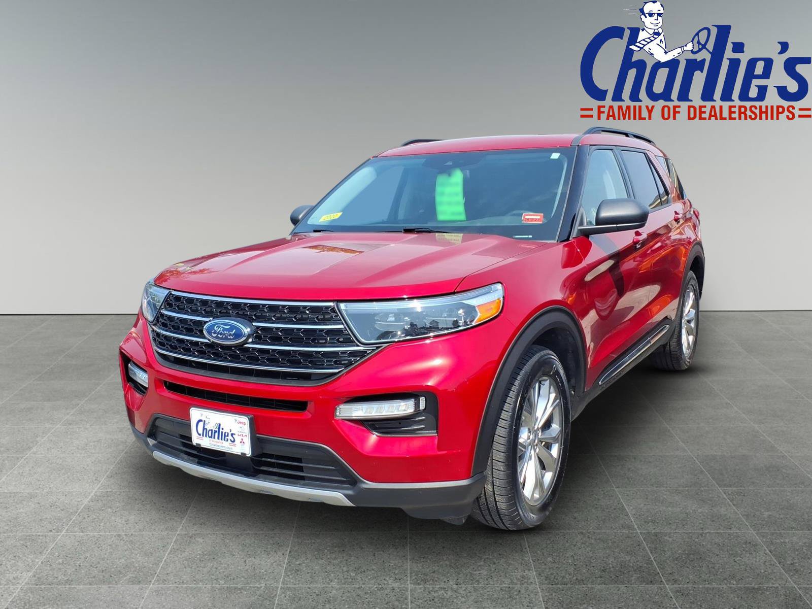 Used 2020 Ford Explorer XLT w/ Equipment Group 202A AWD/4WD image 1