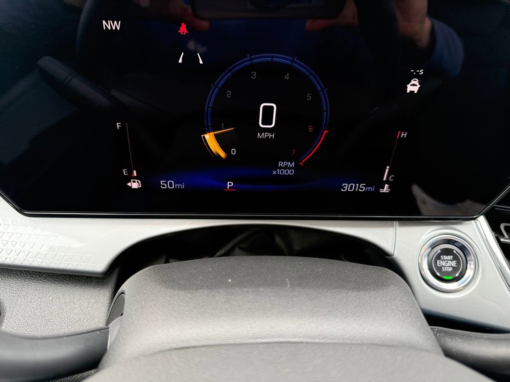 Used 2025 Chevrolet Trax LT w/ Driver Confidence Package image 18