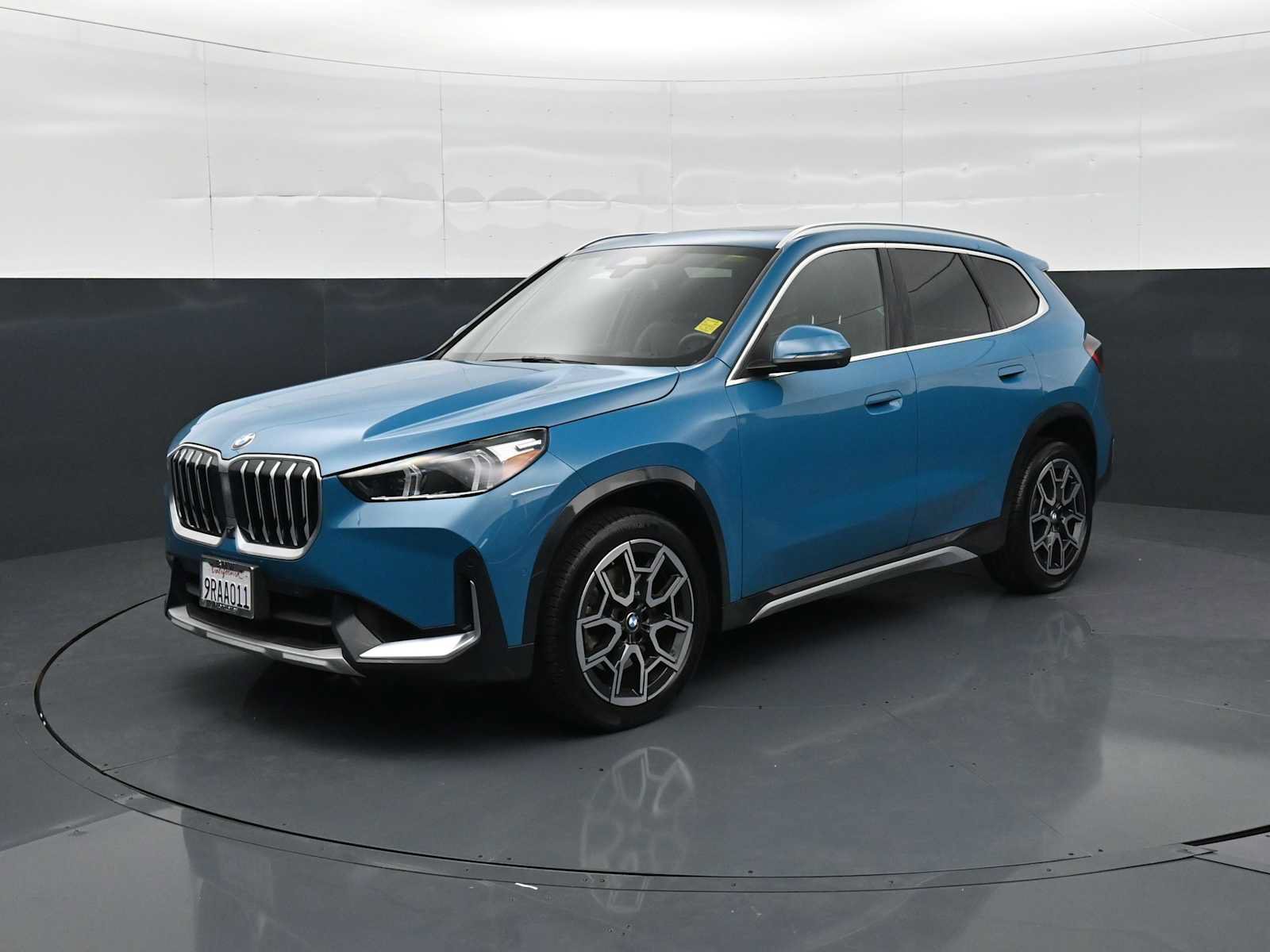 Used 2025 BMW X1 xDrive28i w/ Technology Package AWD/4WD video 1
