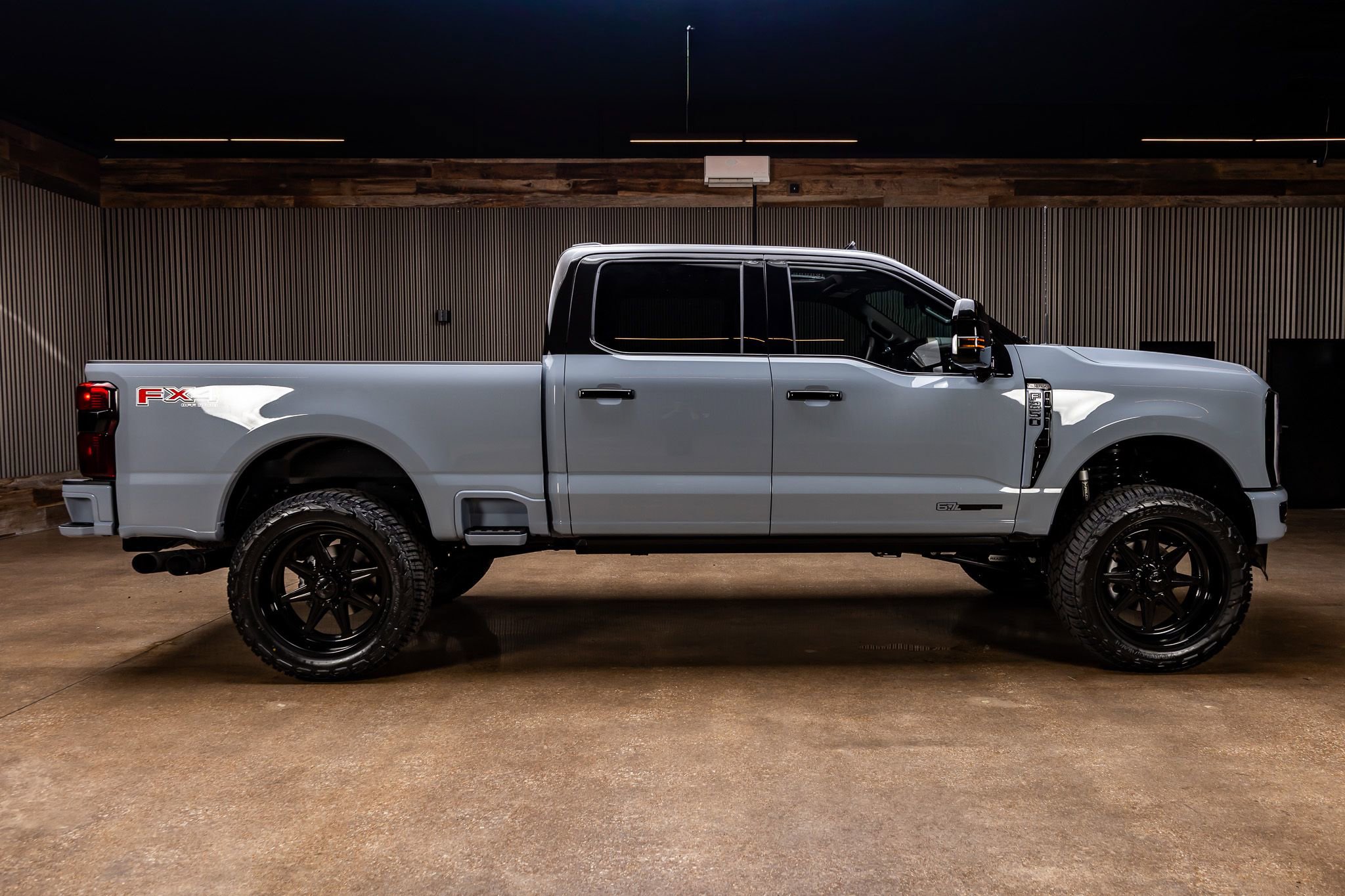 Used 2026 Ford F250 King Ranch w/ Chrome Package image 11