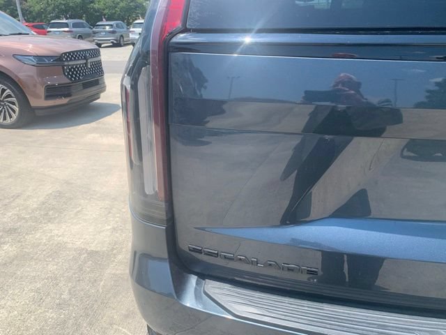 Used 2021 Cadillac Escalade Sport Platinum AWD/4WD image 6