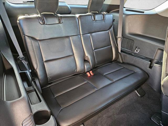 Used 2023 Ford Explorer Limited w/ Limited Technology Package RWD image 21