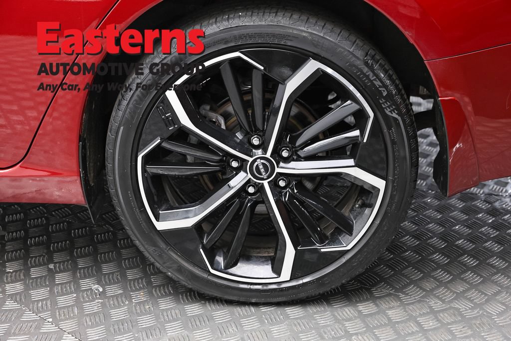 Used 2023 Nissan Altima 2.5 SR AWD/4WD image 8