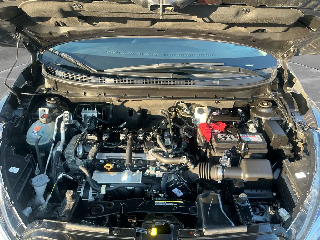 Used 2024 Nissan Kicks SV image 18