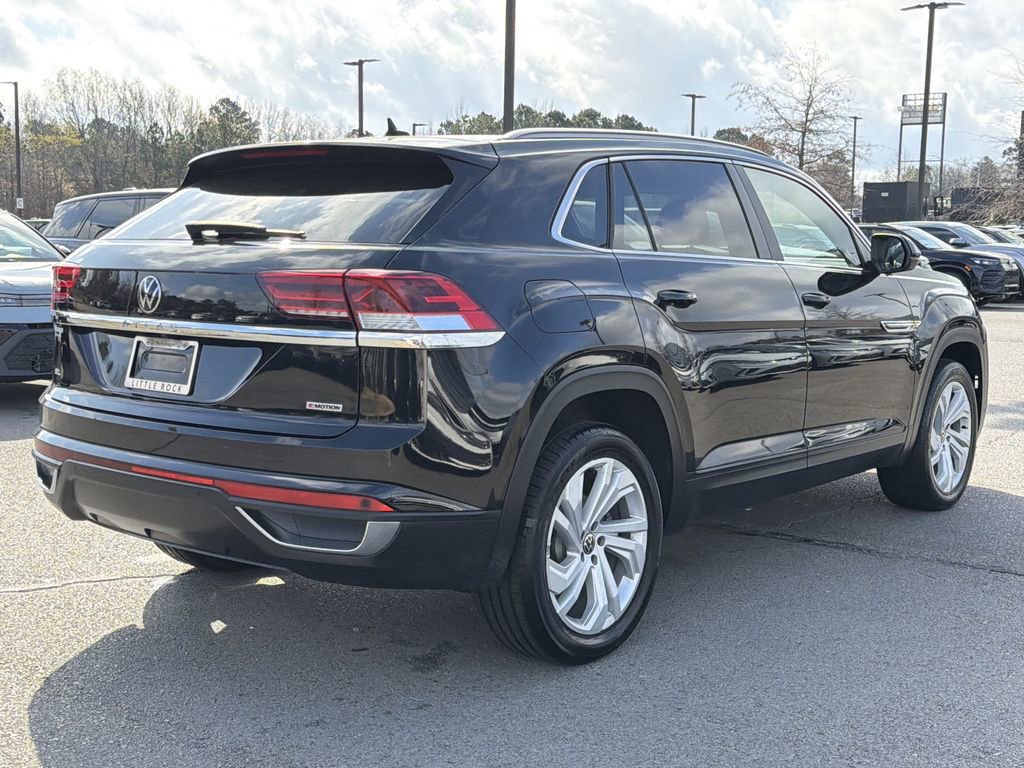 Used 2020 Volkswagen Atlas Cross Sport SEL image 5