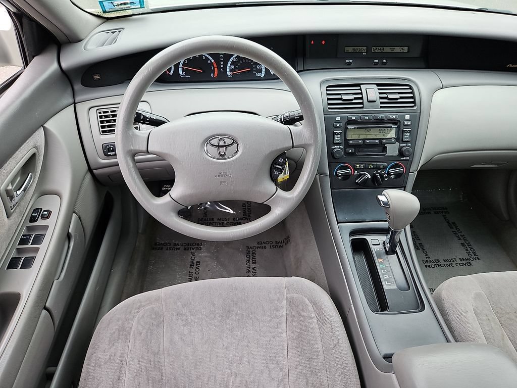 Used 2002 Toyota Avalon XL FWD image 11