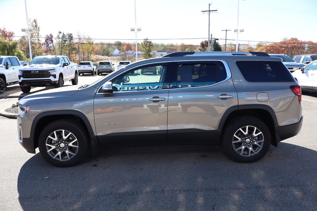 Used 2023 GMC Acadia SLE w/ Driver Convenience Package image 31