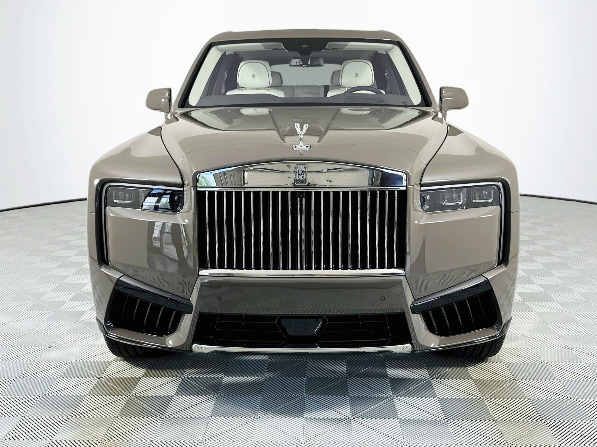 New 2027 Rolls-Royce Cullinan AWD/4WD image 5
