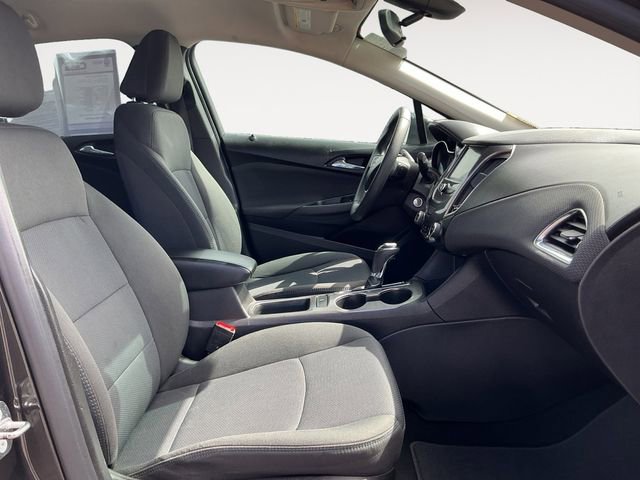 Certified 2017 Chevrolet Cruze LT FWD image 27
