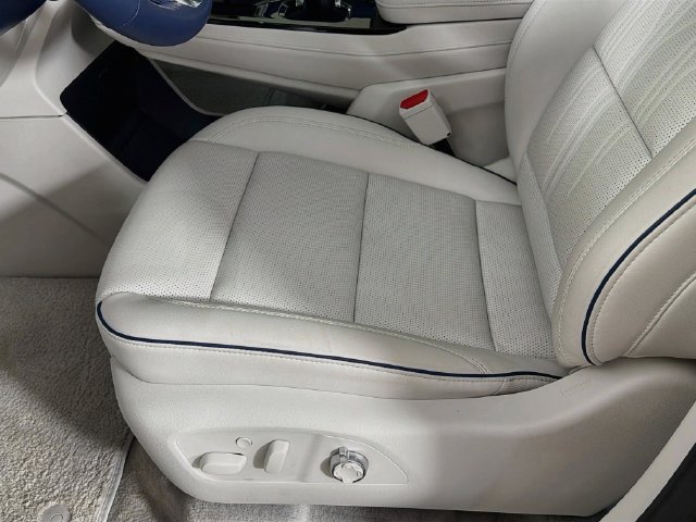 Used 2026 Buick Enclave Avenir w/ Super Cruise Package FWD image 23