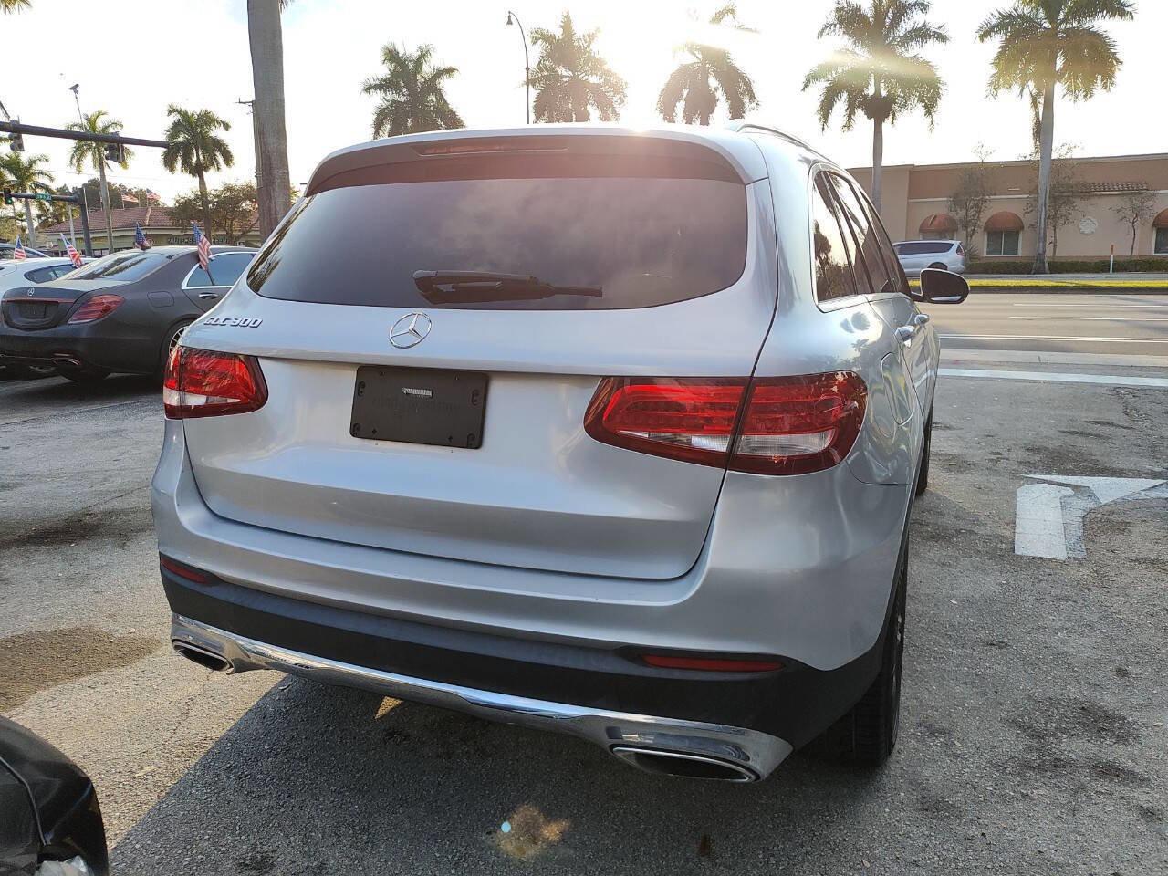 Used 2017 Mercedes-Benz GLC 300 image 10