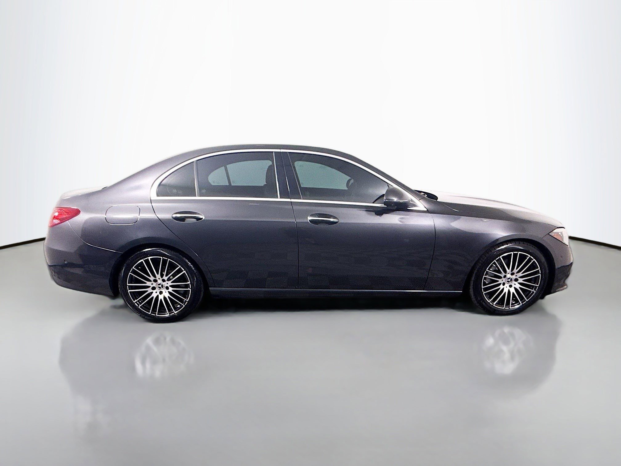 Used 2022 Mercedes-Benz C 300 4MATIC Sedan image 11