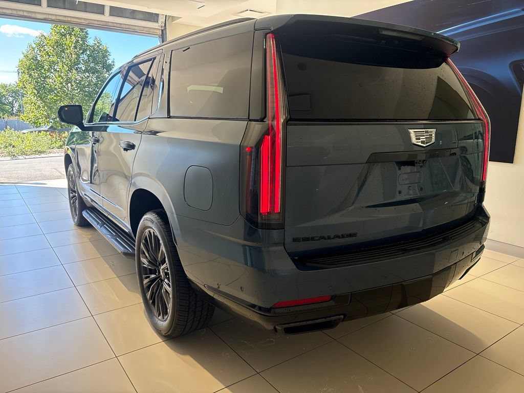 Used 2025 Cadillac Escalade Sport w/ LPO, ONYX Package AWD/4WD video 2