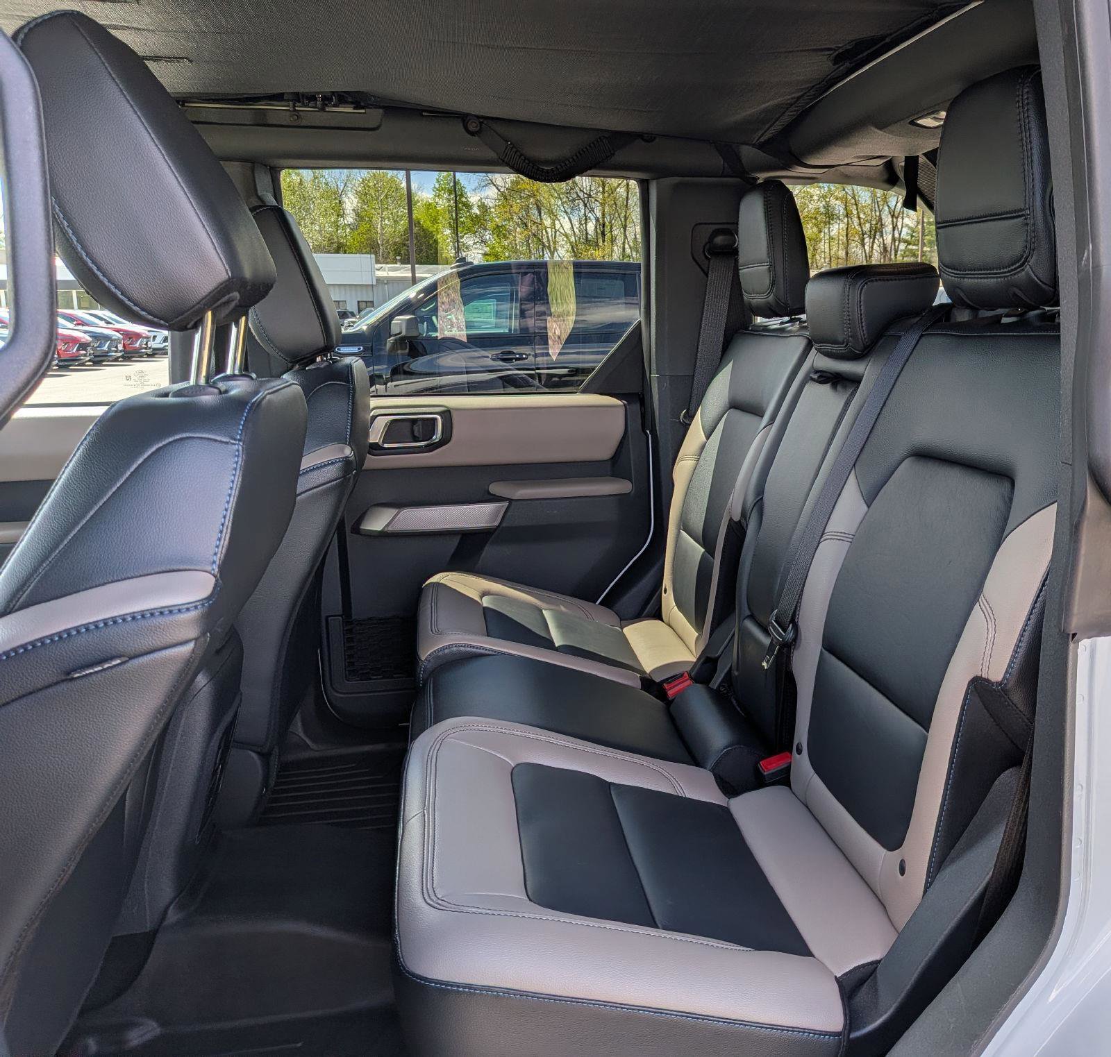 Used 2023 Ford Bronco Wildtrak AWD/4WD image 21