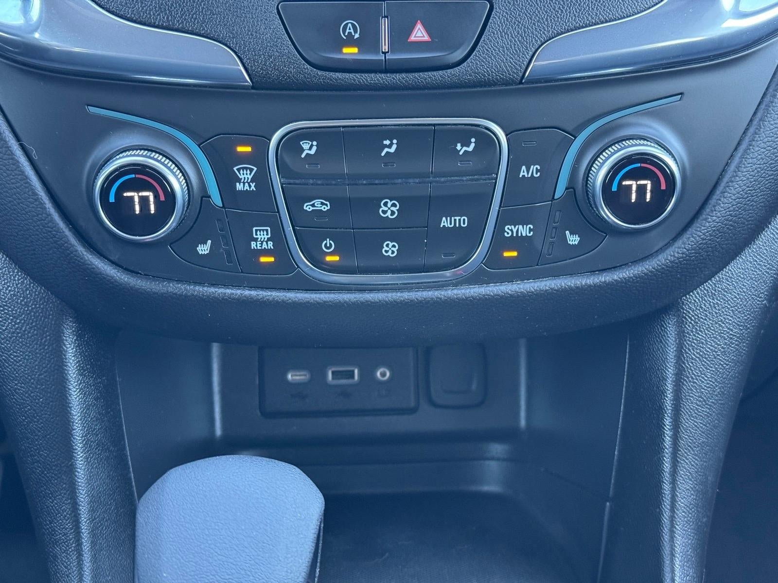 Used 2023 Chevrolet Equinox LT AWD/4WD image 11