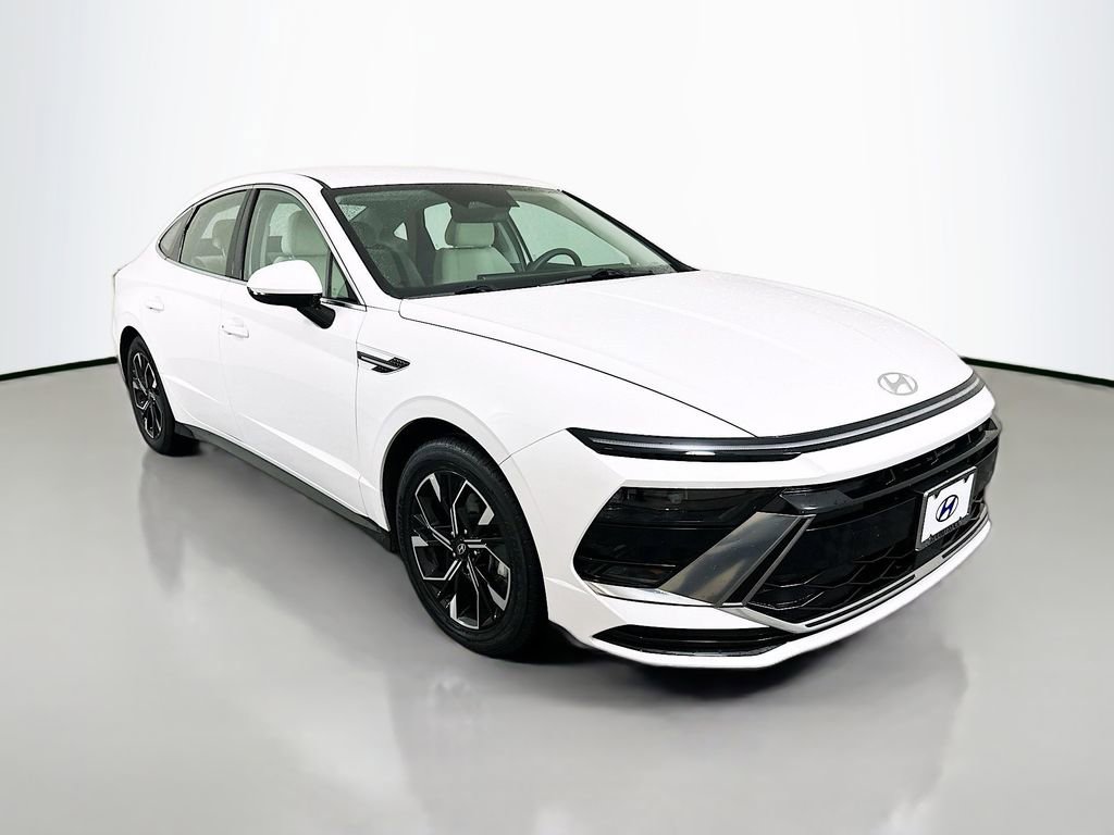 Certified 2024 Hyundai Sonata SEL image 3