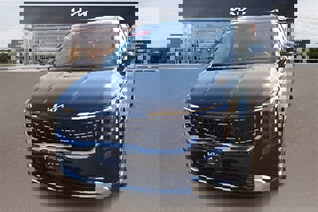 New 2026 Kia Carnival SX image 7