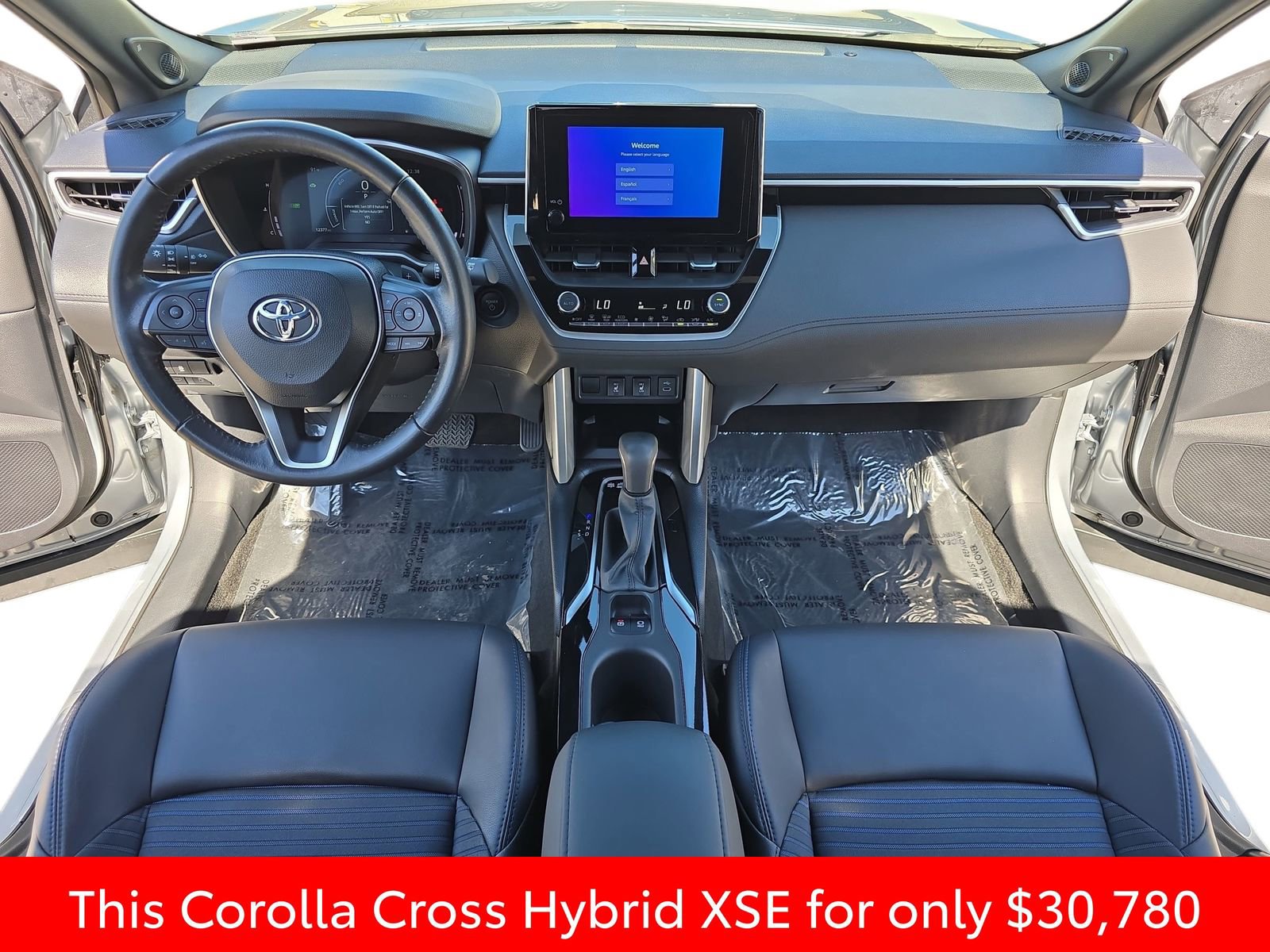 Used 2024 Toyota Corolla Cross XSE w/ Convenience Package image 16