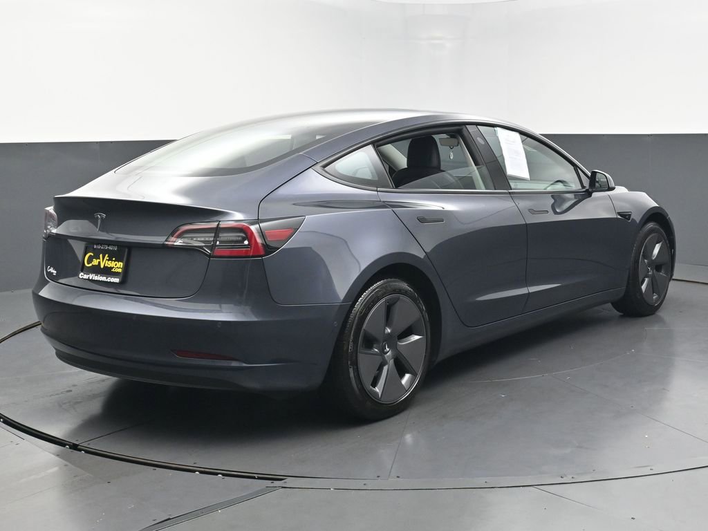Used 2022 Tesla Model 3 Standard Range RWD image 4