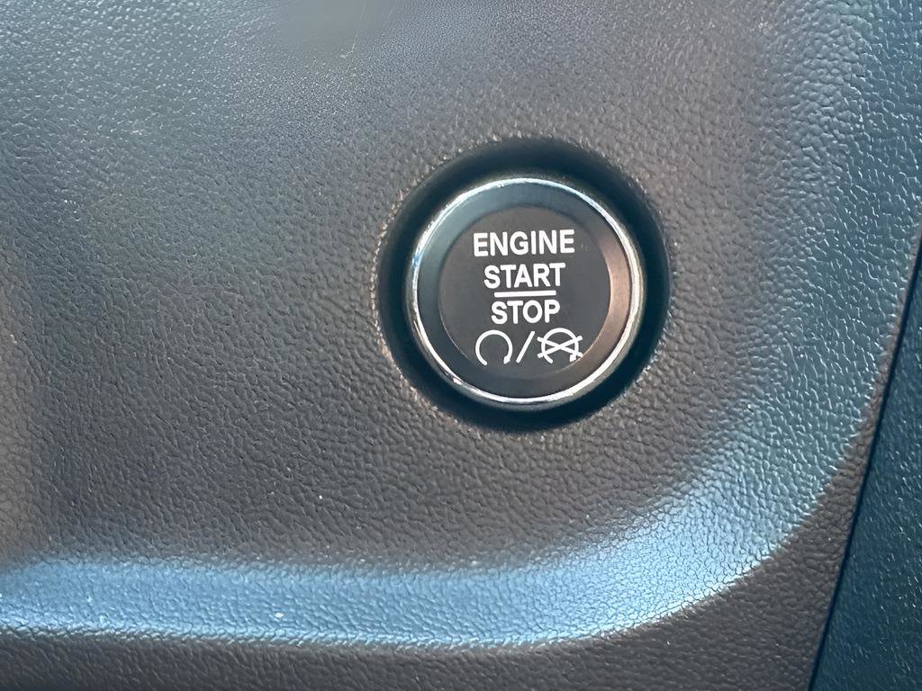 Used 2008 Dodge Challenger SRT8 image 28