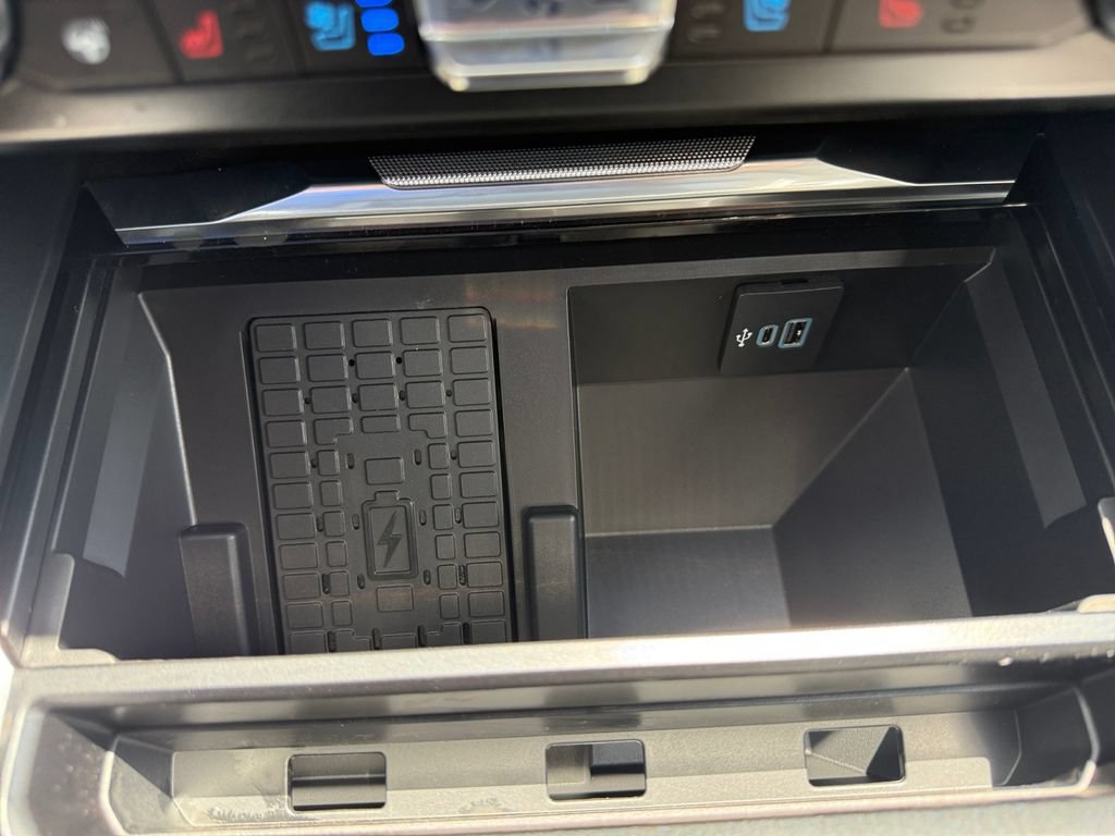 New 2026 Ford F250 Platinum AWD/4WD image 18