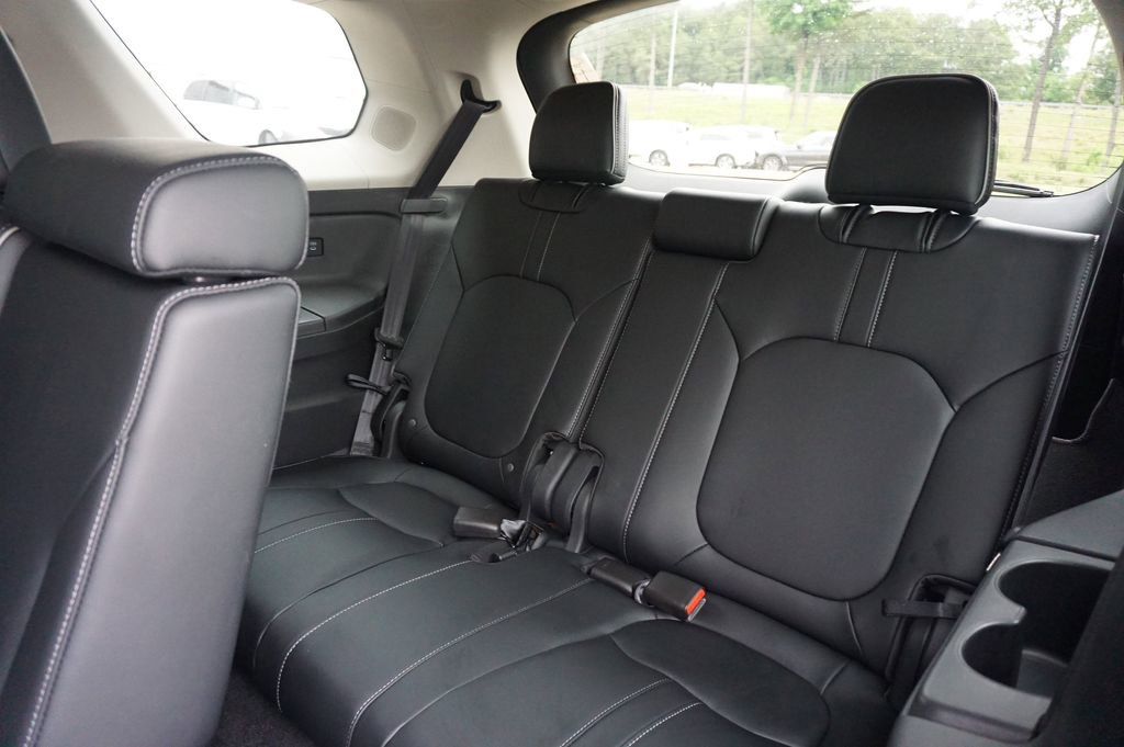 Used 2024 Honda Pilot Elite image 19