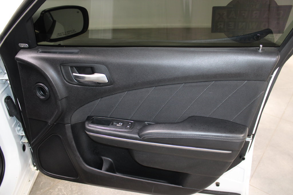 Used 2016 Dodge Charger R/T RWD image 24