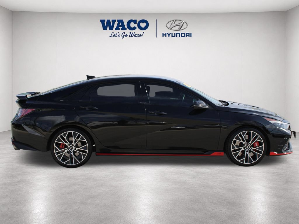 Used 2022 Hyundai Elantra N FWD image 9