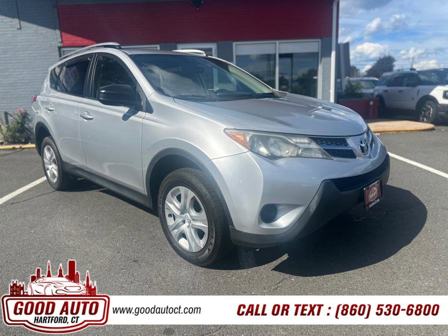 Used 2015 Toyota RAV4 LE image 3
