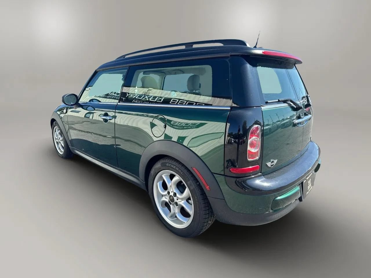 Used 2013 MINI Cooper Clubman FWD image 8