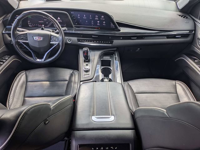 Used 2021 Cadillac Escalade Sport w/ LPO, ONYX Package AWD/4WD image 16