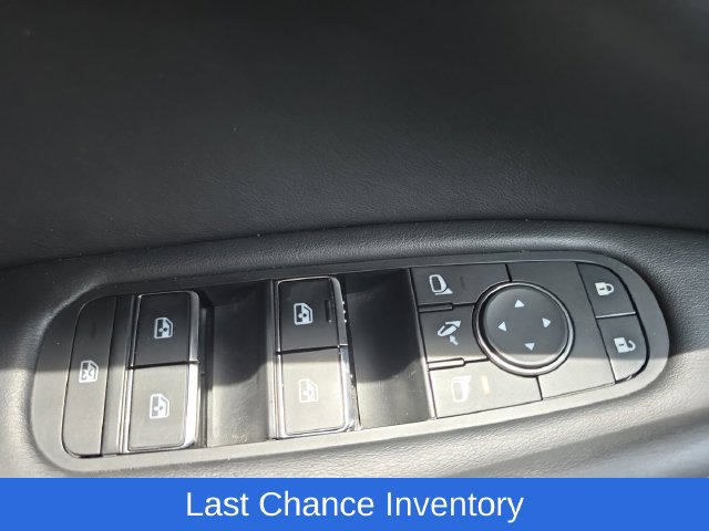 Used 2023 INFINITI QX60 Sensory w/ Cargo Package AWD/4WD image 31