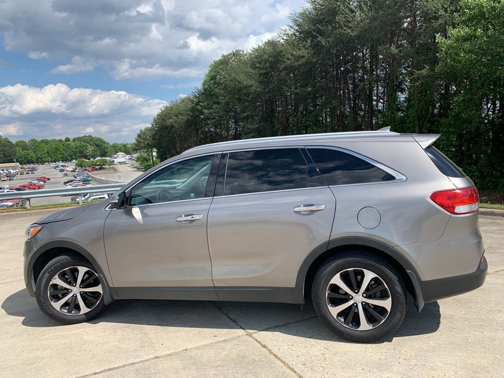 Used 2016 Kia Sorento EX w/ EX Premium Package image 9