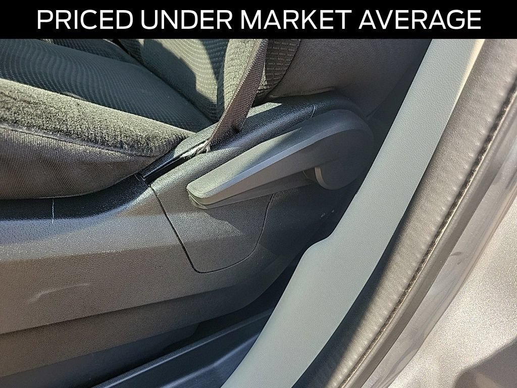 Used 2020 Dodge Grand Caravan SE w/ UConnect Hands-Free Group FWD image 17
