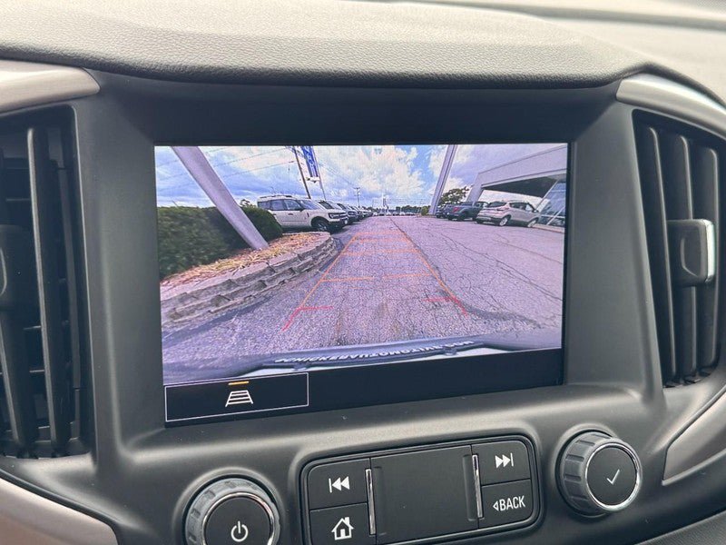 Used 2023 GMC Terrain AT4 w/ GMC Pro Grade Package AWD/4WD image 22