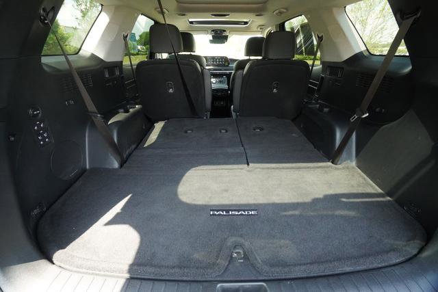 Used 2024 Hyundai Palisade Limited FWD image 29