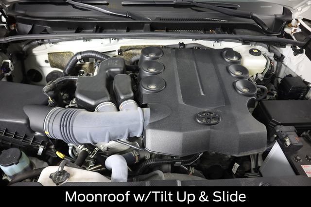 Used 2023 Toyota 4Runner Limited AWD/4WD image 21