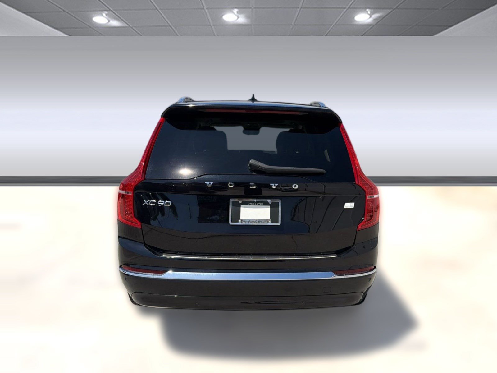 Used 2024 Volvo XC90 T8 Plus w/ Protection Package Premier AWD/4WD image 10