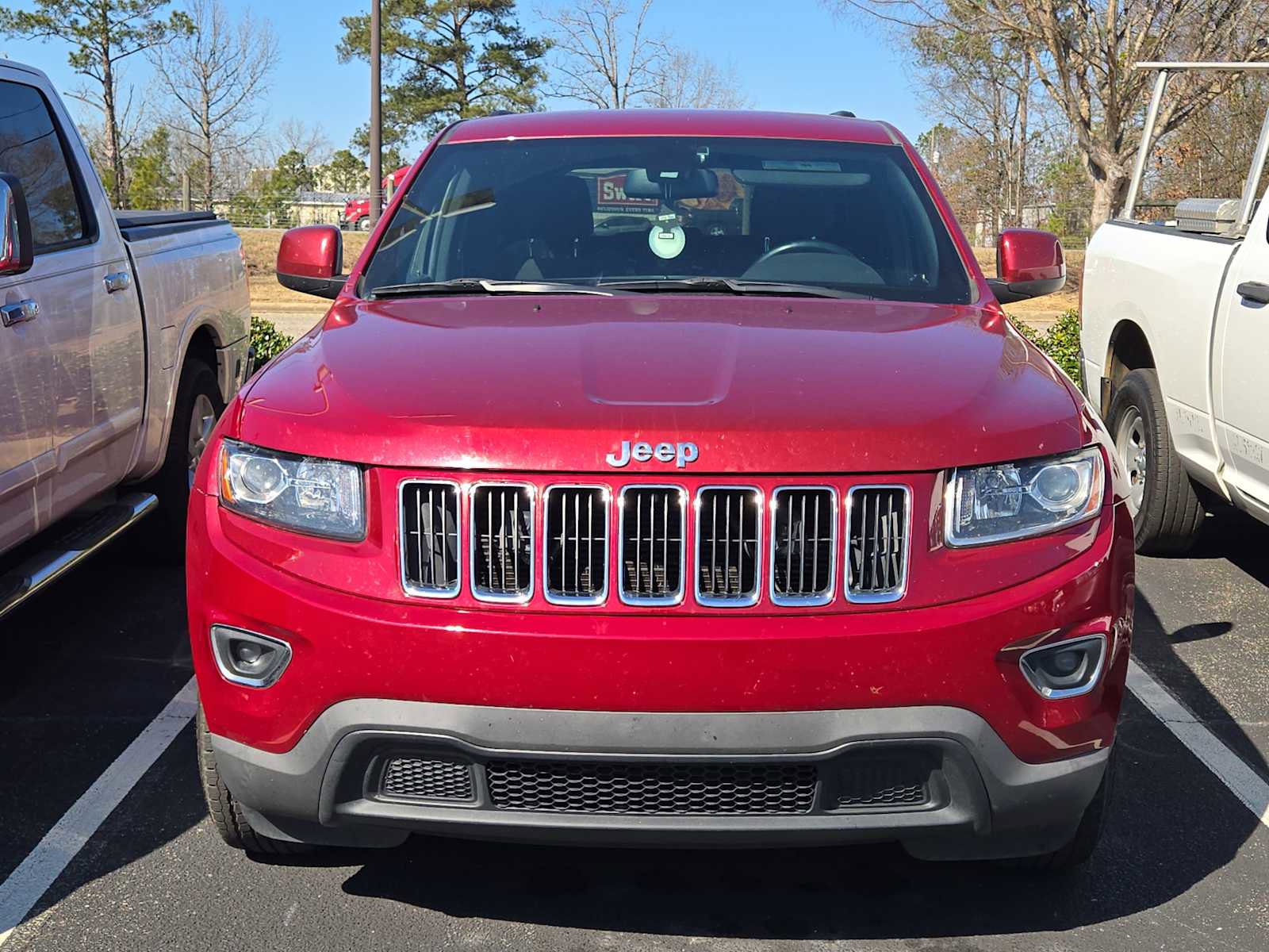 Used 2014 Jeep Grand Cherokee Laredo image 2
