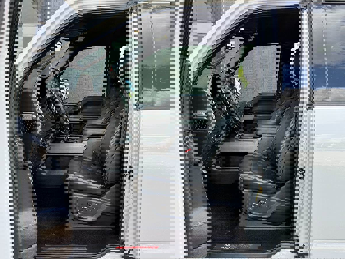 Used 2017 Ford F150 Raptor w/ Equipment Group 802A Luxury image 27