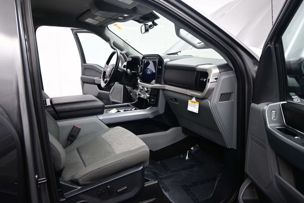 Used 2022 Ford F150 XLT w/ Equipment Group 302A High AWD/4WD image 21