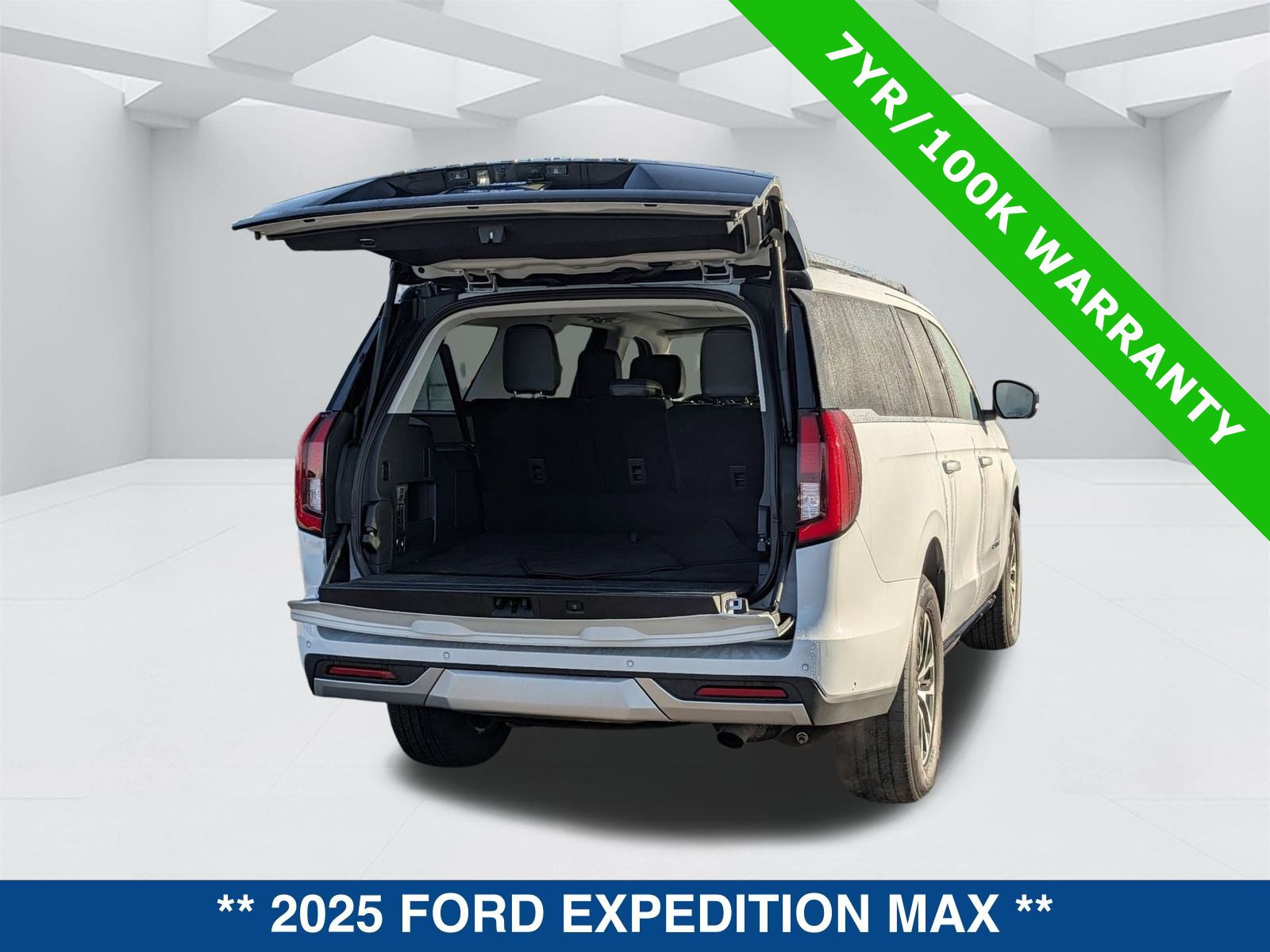 Certified 2025 Ford Expedition Max Platinum image 13