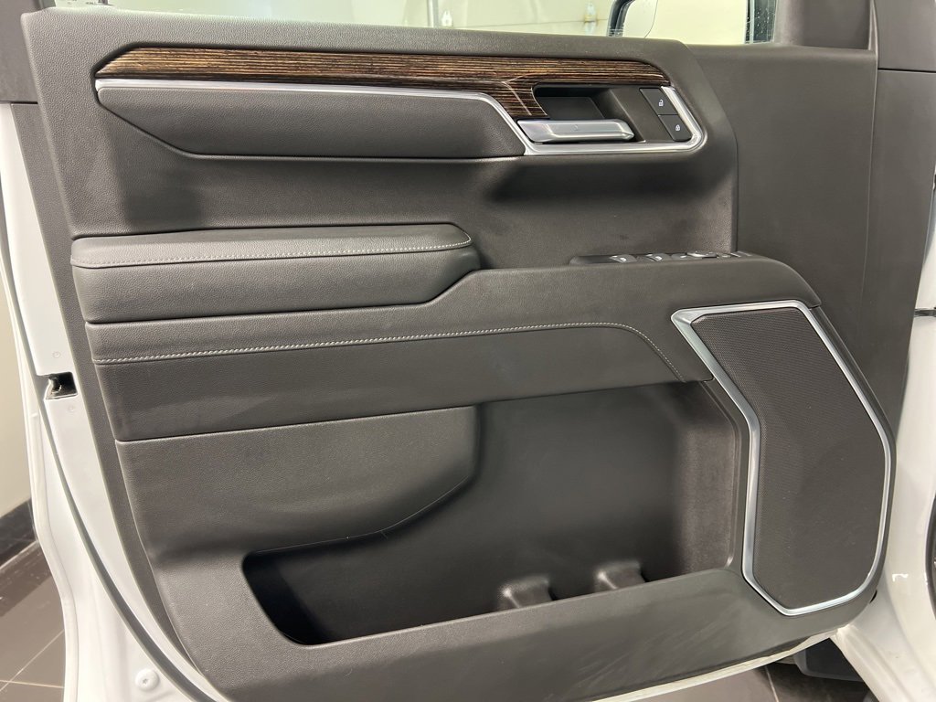 Used 2022 GMC Sierra 1500 Elevation image 28