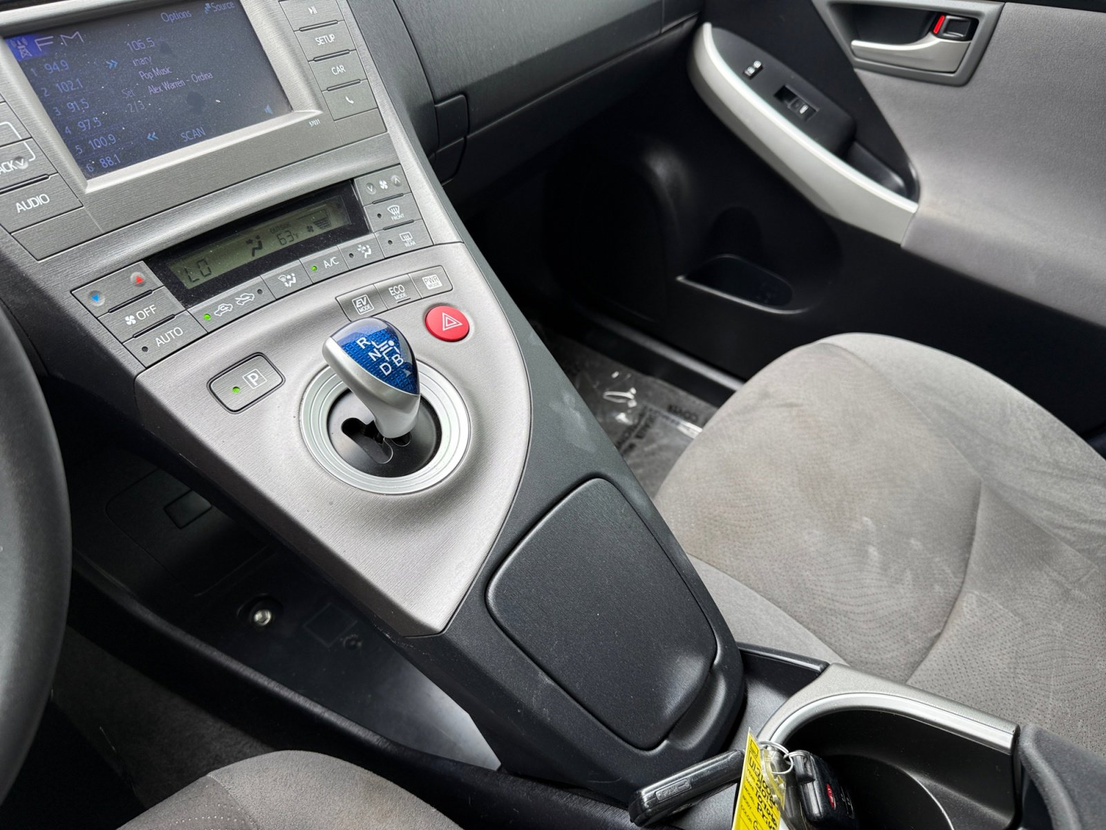 Used 2015 Toyota Prius Two image 13