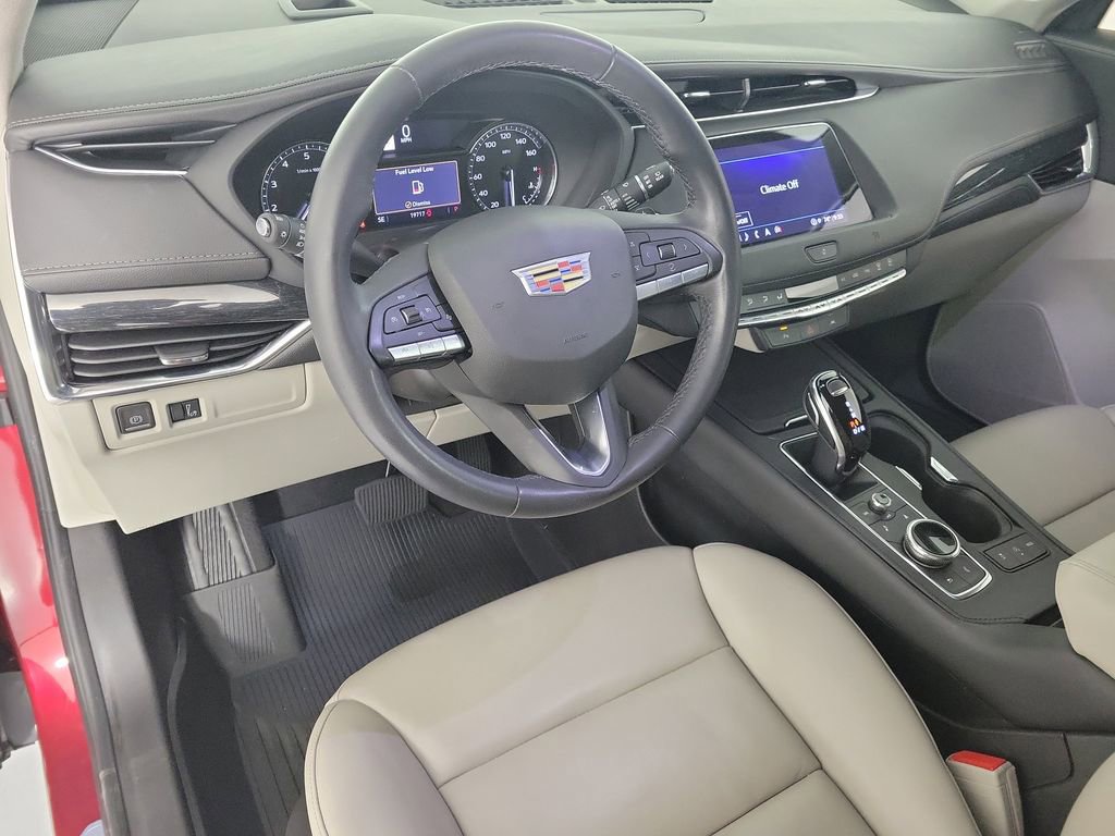 Used 2021 Cadillac XT4 Premium Luxury w/ Driver Awareness Package image 17
