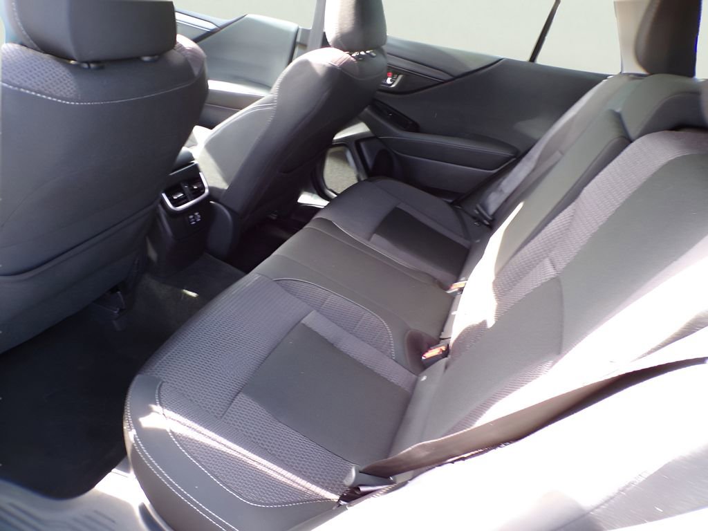 Used 2023 Subaru Outback Premium image 18