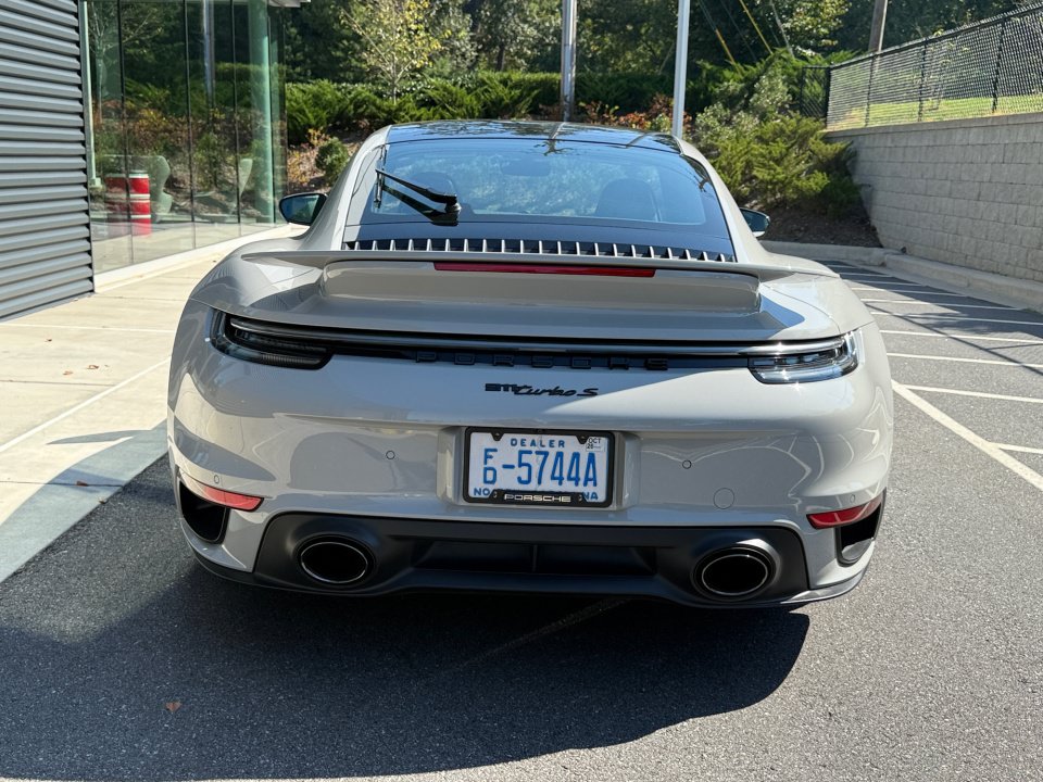Certified 2022 Porsche 911 Turbo AWD/4WD image 6