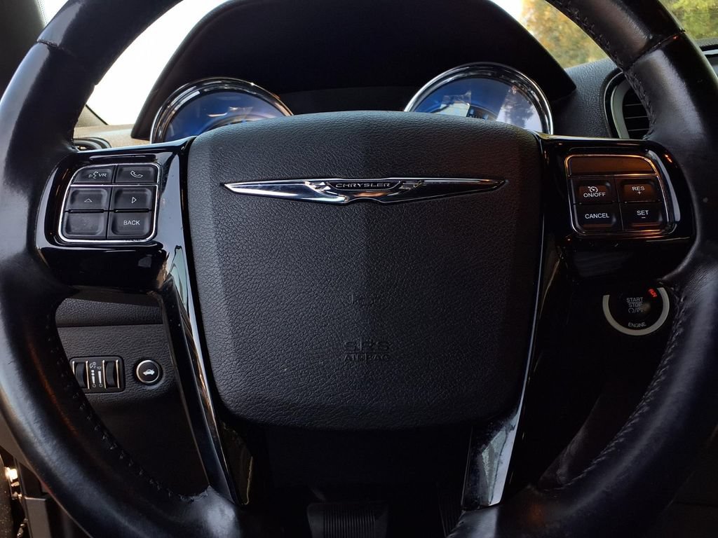Used 2014 Chrysler 300 S w/ Light Group RWD image 9